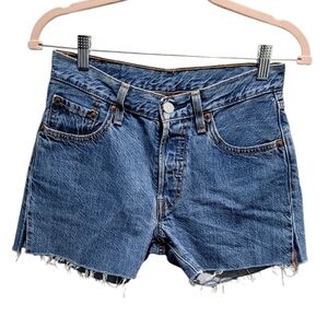 Levi's Cut off shorts